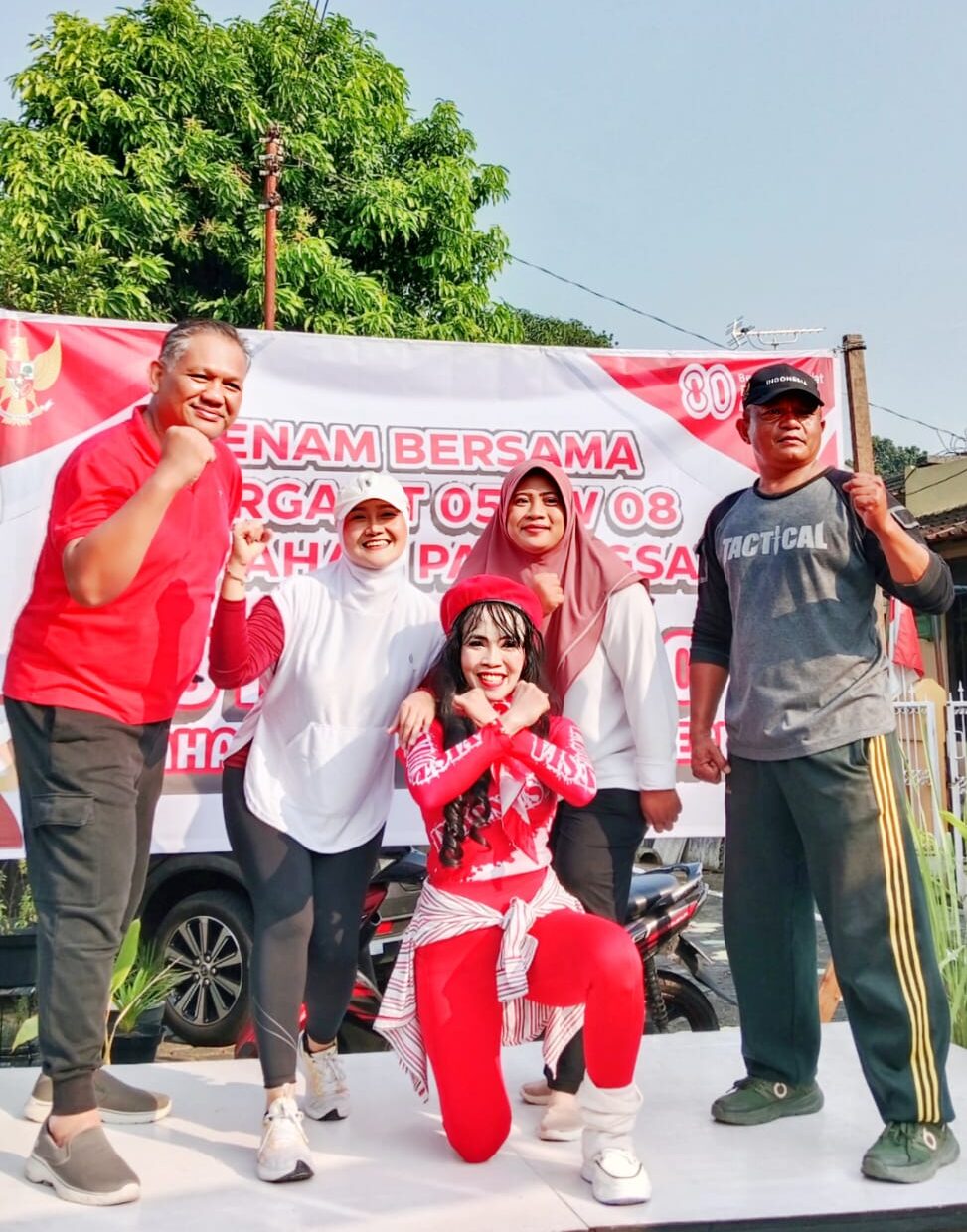 Ji, ro, lu, tepuk, enam, pitu, wolu SENAM PAGI yoww!!!